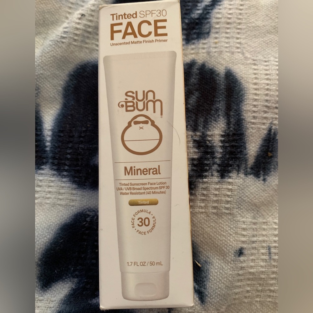SUNBUM SUNSCREEN SPRAY, LOTION SPF 50 SUNBUM SUNSCREEN FACE SPRAY! YOUR CHOICE! - Picture 16 of 16